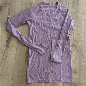 Women's Long Sleeve Top in Mauve